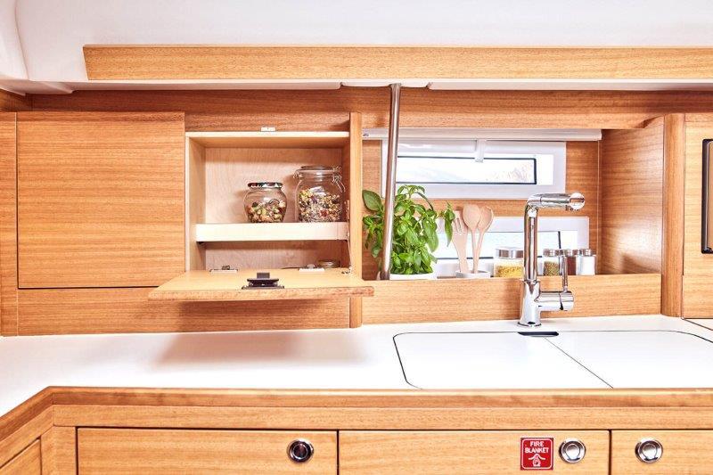 Book yachts online - sailboat - Elan Impression 45.1 - BAD BUOY - rent