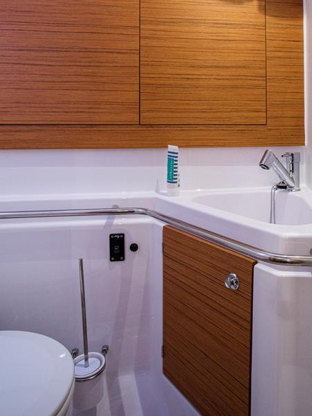 Book yachts online - sailboat - Elan 45 Impression - MONACO - rent