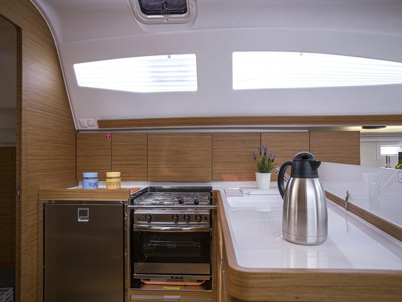 Book yachts online - sailboat - Elan 45 Impression - MONACO - rent