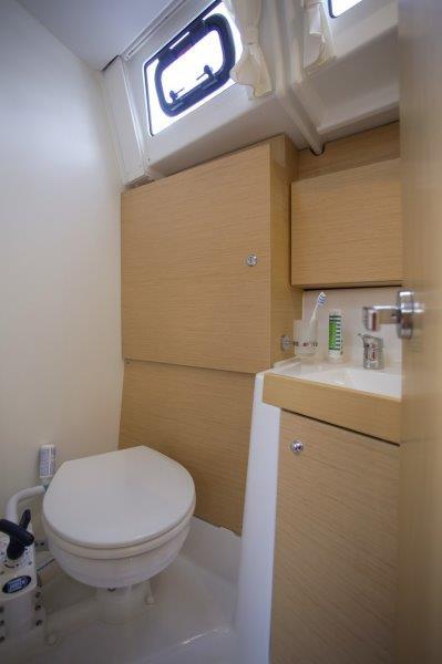 Book yachts online - sailboat - Oceanis 38.1 - BELLAGIO - rent