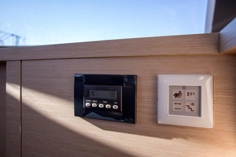 Book yachts online - catamaran - Saba 50 - ANNA ISABELLA - AC and generator - rent