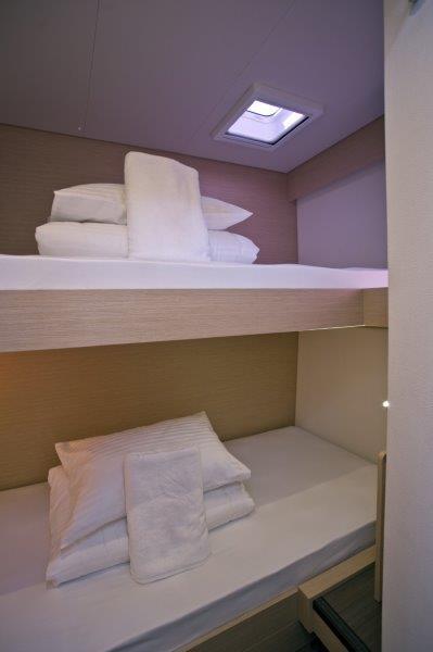 Book yachts online - catamaran - Saona 47 - SAGA I - AC and generator - rent