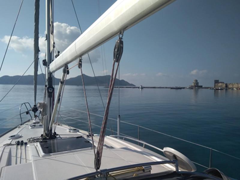 Book yachts online - sailboat - Elan 384 Impression - NAIADA bareboat - rent