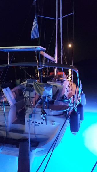 Book yachts online - sailboat - Elan 384 Impression - NAIADA bareboat - rent