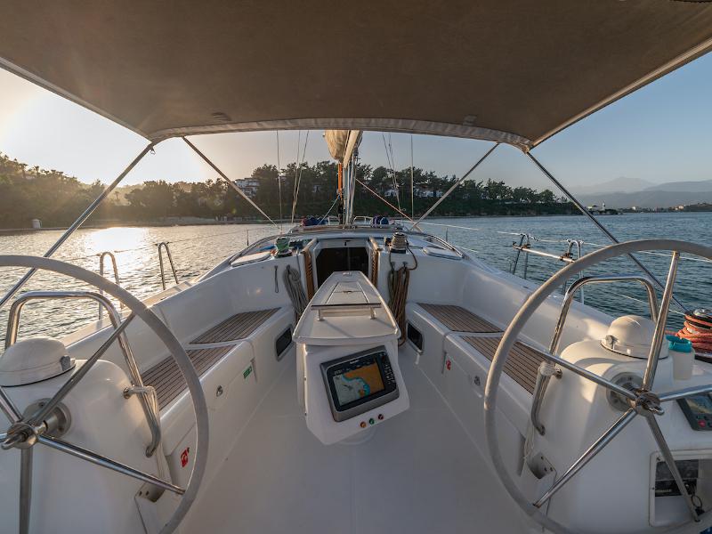 Book yachts online - sailboat - Oceanis 40 - Eps-Epp - rent