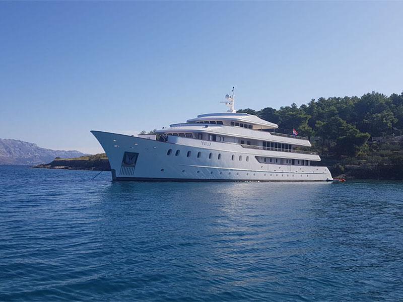 Book yachts online - other - Motoryacht - Yolo - rent