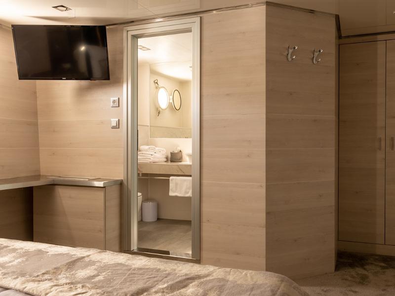 Book yachts online - other - Motoryacht - Yolo - rent