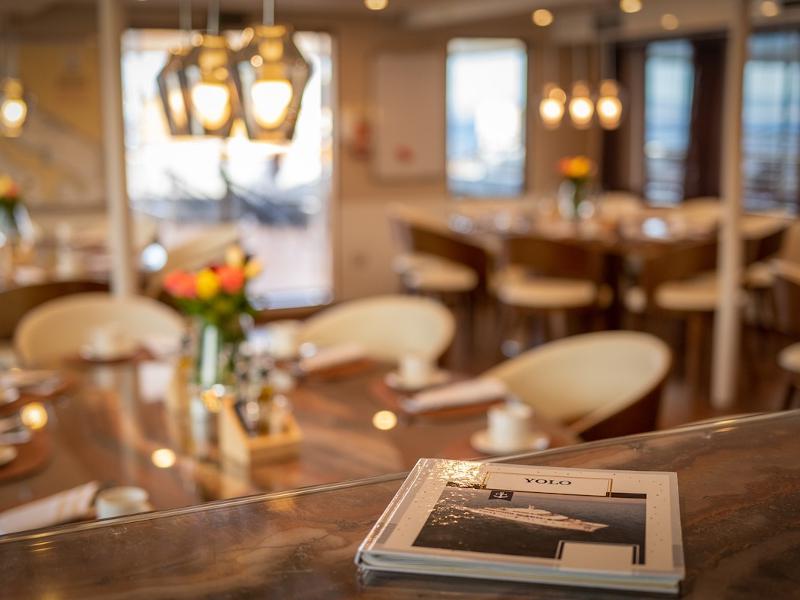 Book yachts online - other - Motoryacht - Yolo - rent