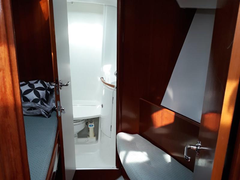 Book yachts online - sailboat - Oceanis 393 Clipper - Orion (Full Refit 2020, New Sails) - rent