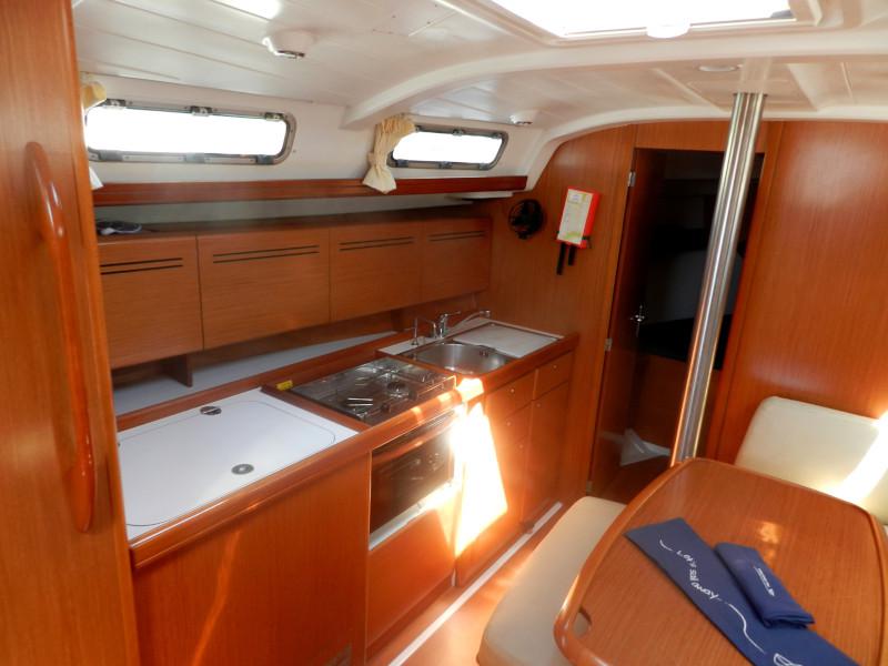 Book yachts online - sailboat - Cyclades 39.3 - Alize - rent