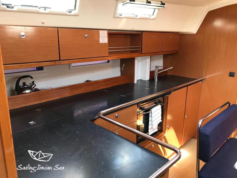 Book yachts online - sailboat - Bavaria 45 Cruiser - Midas - rent