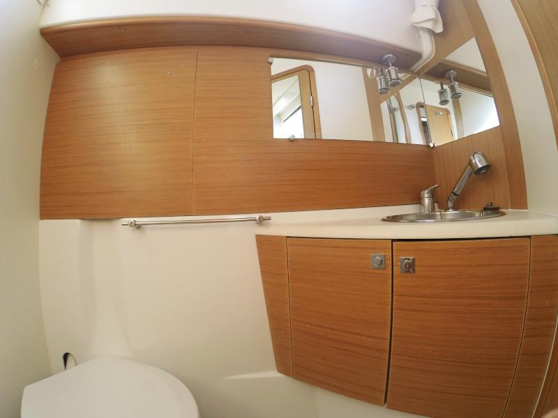 Book yachts online - sailboat - Sun Odyssey 44 i - Vendavel - rent