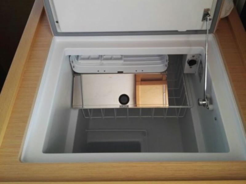 Book yachts online - catamaran - Lagoon 39 - Salty Dog - rent