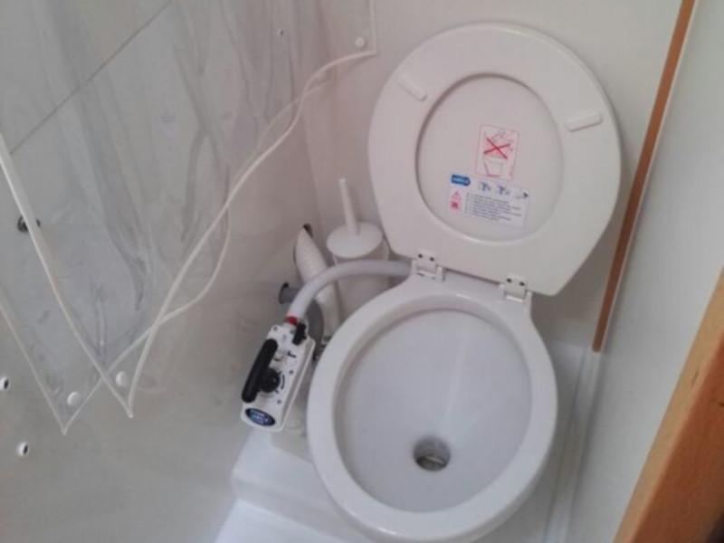 Book yachts online - catamaran - Lagoon 39 - Salty Dog - rent