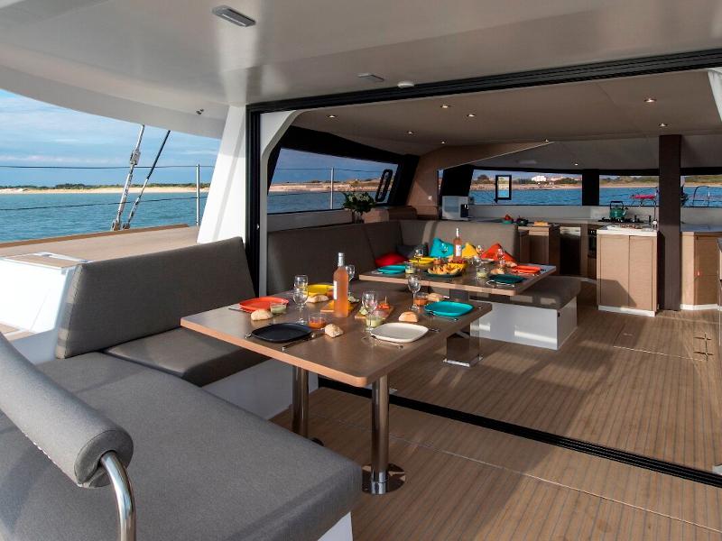 Book yachts online - catamaran - Neel 51 LOFT - L'OCTANT - rent