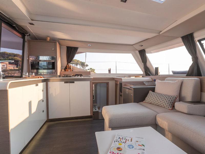 Book yachts online - catamaran - Isla 40 - My Way - rent