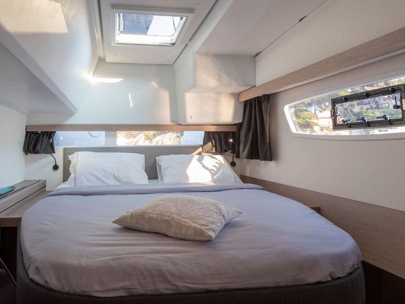 Book yachts online - catamaran - Isla 40 - My Way - rent