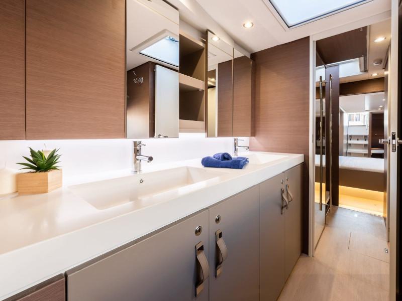 Book yachts online - catamaran - Bali 5.4. - Signature Concept - rent