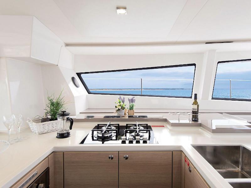 Book yachts online - catamaran - Bali 5.4. - Signature Concept - rent
