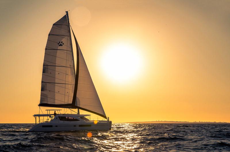 Book yachts online - catamaran - Leopard 48 - Canturk 2 - rent