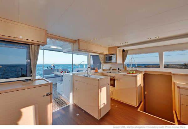 Book yachts online - catamaran - Lagoon 450 - ANNA - rent