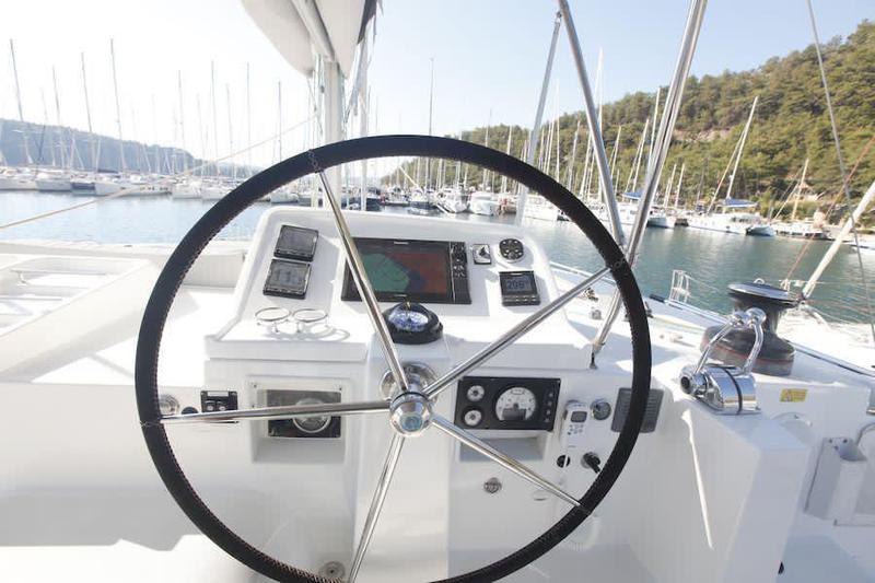 Book yachts online - catamaran - Lagoon 450 - ANNA - rent