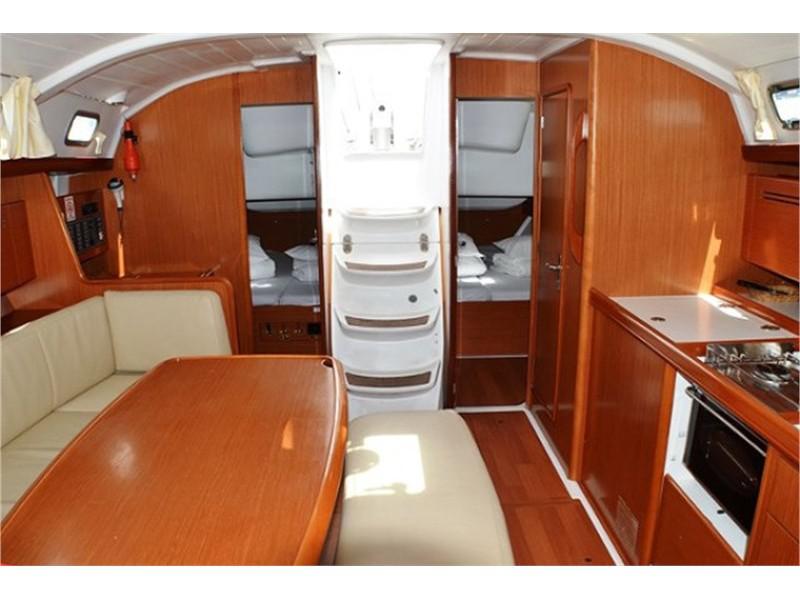 Book yachts online - sailboat - Cyclades 43.4 - Mara - rent