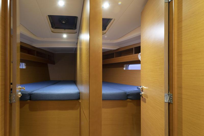 Book yachts online - sailboat - Sun Odyssey 469 - Santa Ponsa - rent