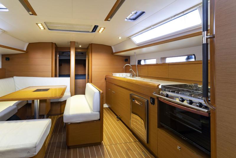 Book yachts online - sailboat - Sun Odyssey 469 - Malgrats - rent