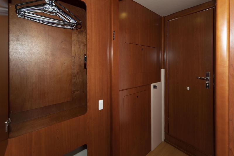 Book yachts online - catamaran - Leopard 444 - Portals Vells - rent