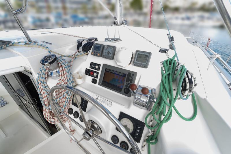 Book yachts online - catamaran - Leopard 444 - Portals Vells - rent