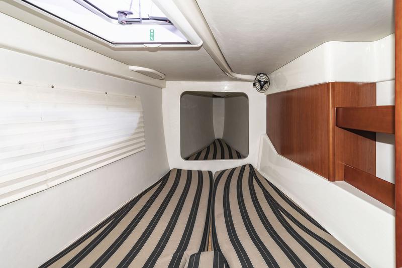 Book yachts online - catamaran - Leopard 444 - Portals Vells - rent