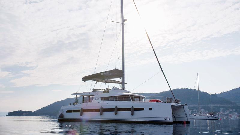 Book yachts online - catamaran - Bali 5.4. - NAMASTE OF BALI - rent