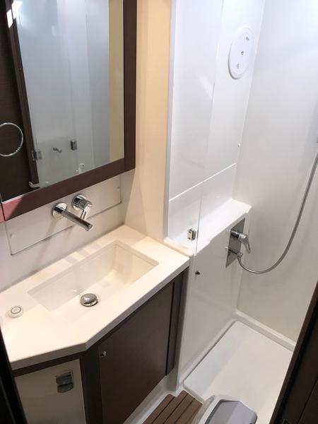 Book yachts online - catamaran - Lagoon 450  F - RED TWIN II  - rent