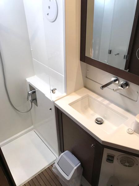 Book yachts online - catamaran - Lagoon 450  F - RED TWIN II  - rent