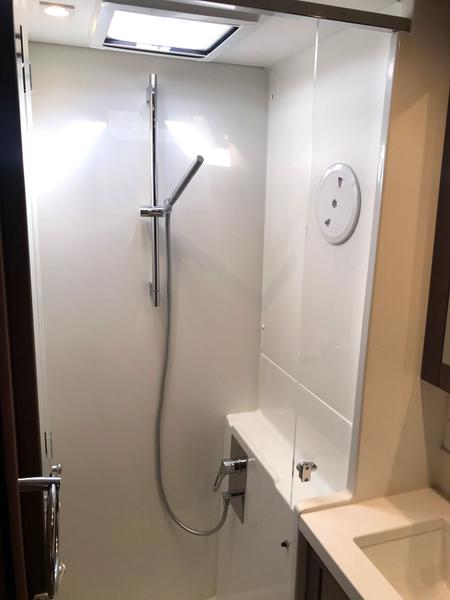 Book yachts online - catamaran - Lagoon 450  F - RED TWIN II  - rent