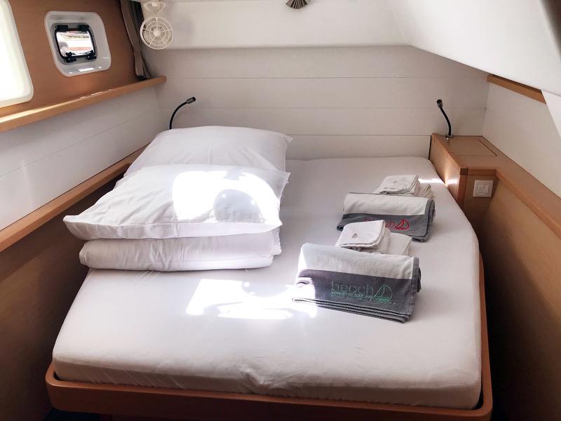 Book yachts online - catamaran - Lagoon 450  F - KAT EL MAR - rent