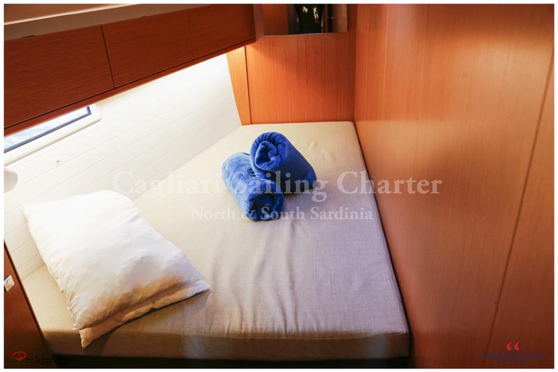 Book yachts online - sailboat - Bavaria  Cruiser 51 - Liscia Ruja - rent