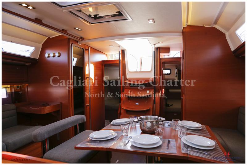 Book yachts online - sailboat - Dufour 512 Grand Large - Kal'e Moru - rent