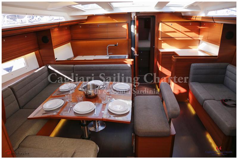 Book yachts online - sailboat - Dufour 512 Grand Large - Kal'e Moru - rent