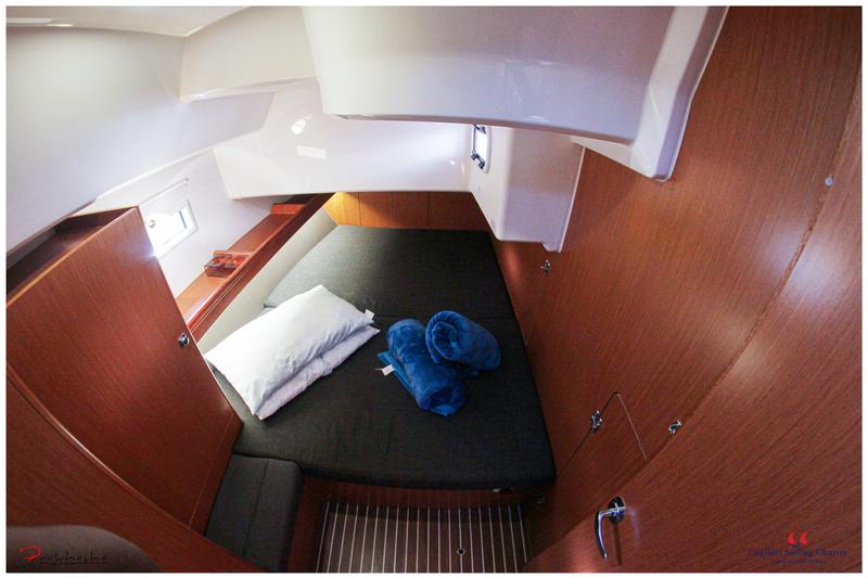 Book yachts online - sailboat - Bavaria Cruiser 46 * - Punta Molentis - rent