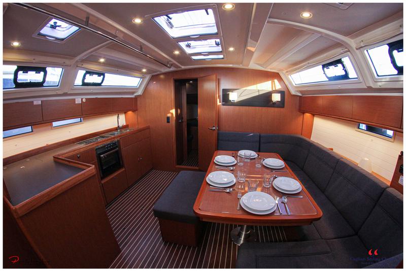 Book yachts online - sailboat - Bavaria Cruiser 46 * - Punta Molentis - rent