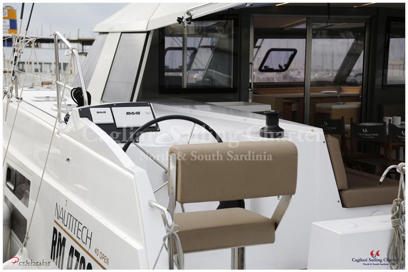 Book yachts online - catamaran - Nautitech Open 40 - Enteara - rent