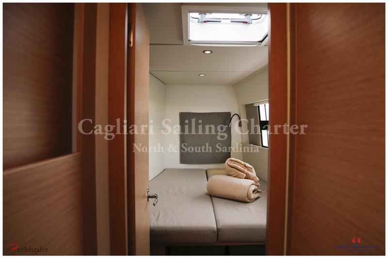 Book yachts online - catamaran - Nautitech Open 40 - Enteara - rent