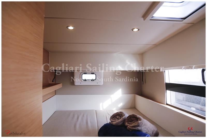 Book yachts online - catamaran - Nautitech Open 40 - Enteara - rent