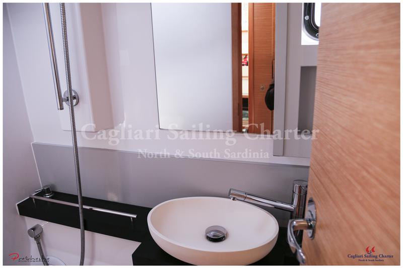 Book yachts online - catamaran - Nautitech Open 40 - Enteara - rent