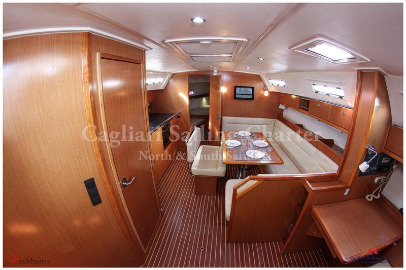 Book yachts online - sailboat - Bavaria  Cruiser 40 - Capitana - rent
