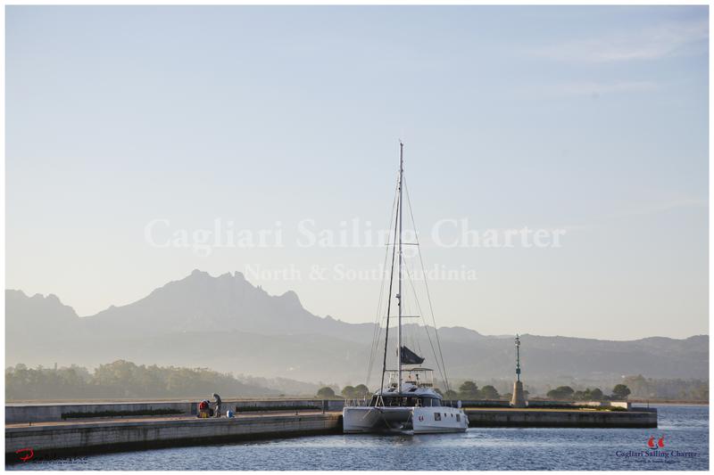 Book yachts online - catamaran - Nautitech 46 Fly - Sardinia - air conditioned - - rent