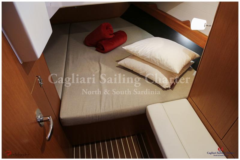 Book yachts online - sailboat - Bavaria Cruiser 41 - Ipanema - rent