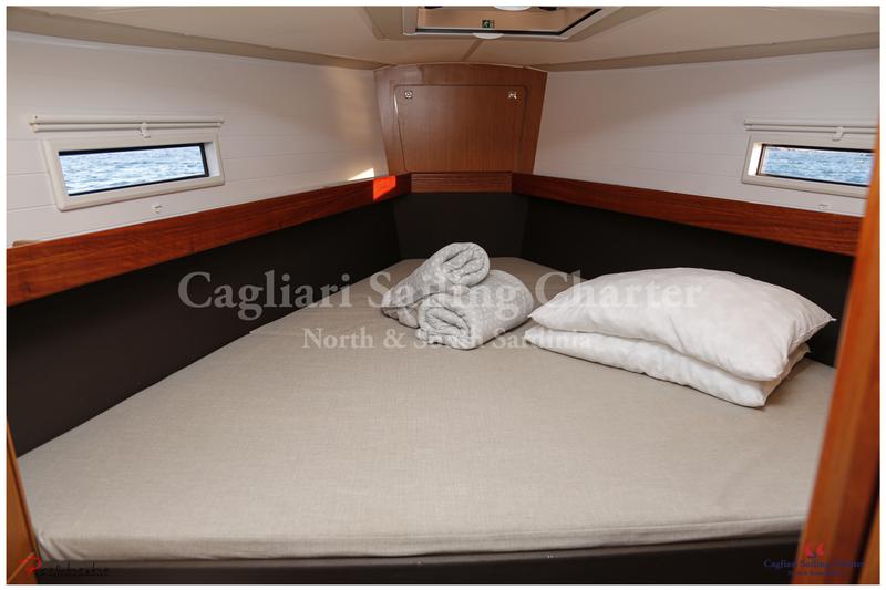 Book yachts online - sailboat - Bavaria Cruiser 41 - Ipanema - rent